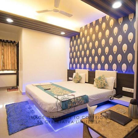 בהופאל Hotel Maa Ganga Palace מראה חיצוני תמונה