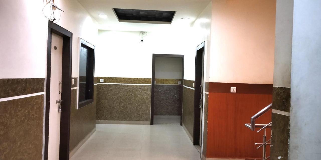 בהופאל Hotel Maa Ganga Palace מראה חיצוני תמונה